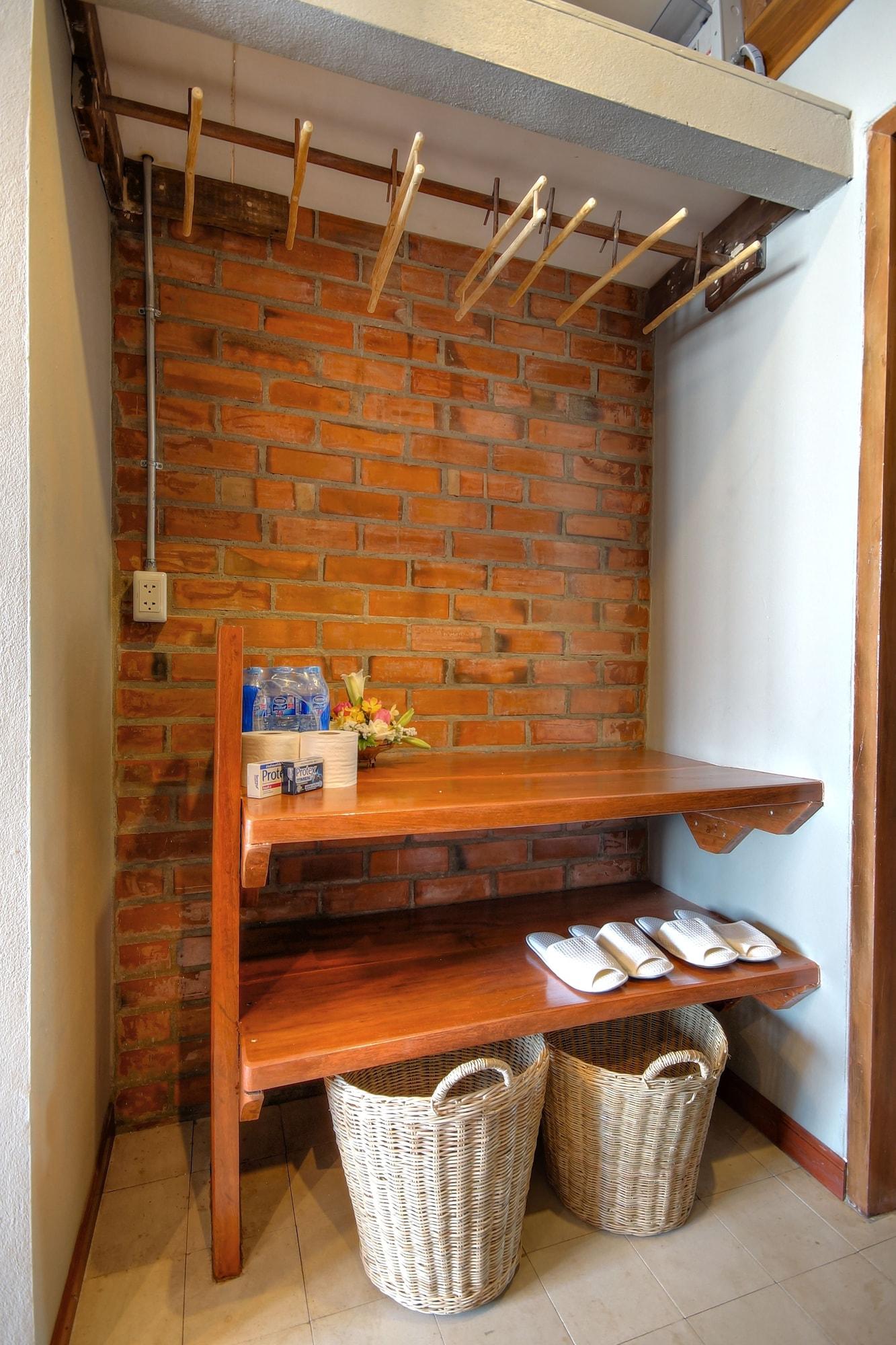 Gasthof Saeng Panya Sha 3*